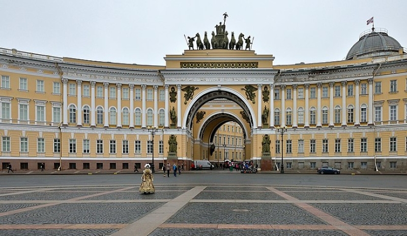 Курортный сбор в Петербурге: на сколько могут оштрафовать туристов и отели