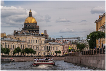 «Метеоры» связали Петербург, Петергоф и Кронштадт