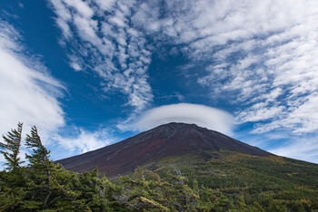 Япония ввела плату за подъём на гору Фудзи